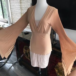 Butterfly sleeves blouse